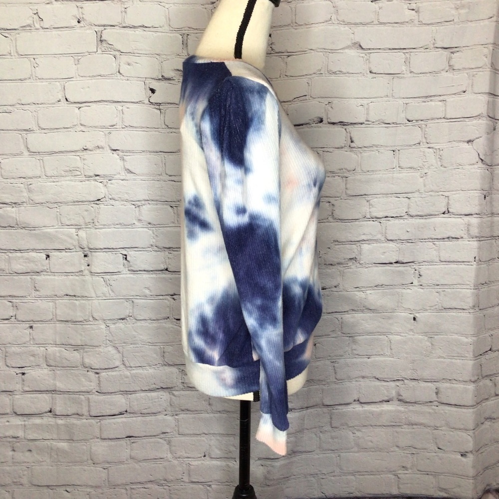 Status by Chenault Blue and Blush Tie Dye Puff Sleeve Pullover Top Medium - Picture 6 of 12